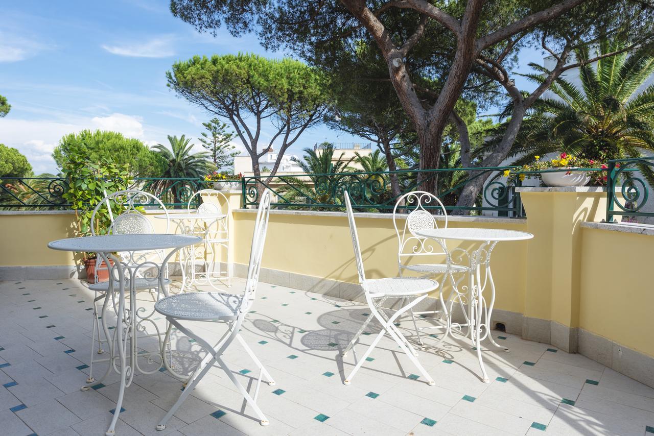 Villino Emanuele Bed & Breakfast Santa Marinella Ngoại thất bức ảnh